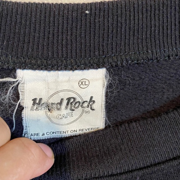 Hard Rock Cafe Cancun  Sweater - Picture 3 of 3